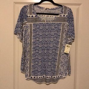 Lucky Brand short sleeve top flower pattern NWT